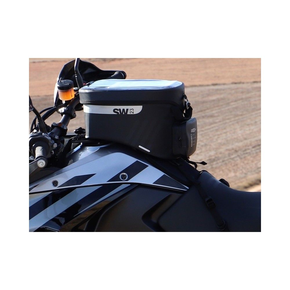 shad-sacoche-de-reservoir-moto-universelle-et-magnetique-impermeable-14l-ref-sw23b