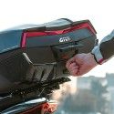 givi-top-case-touring-v58nn-maxia-5-monokey-58l